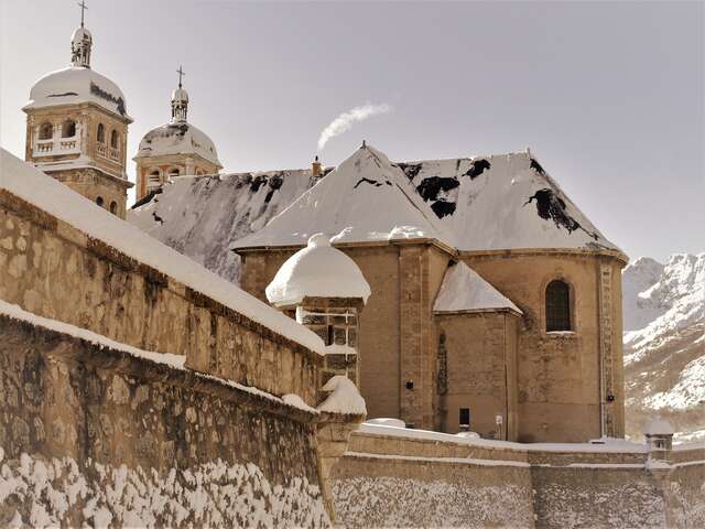 Collégiale Notre-Dame-et-Saint-Nicolas