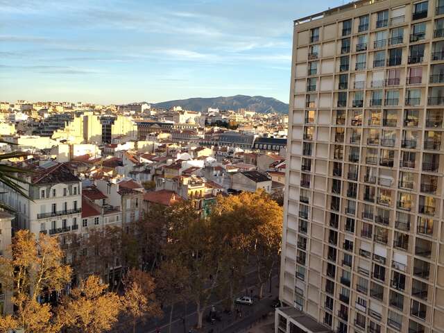 Partez à la découverte des Tours Labourdette