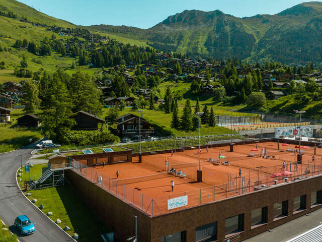 Outdoor tennis - Verbier Sports Center