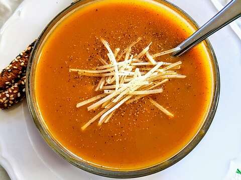 Bar à soupes au Foyer Roland