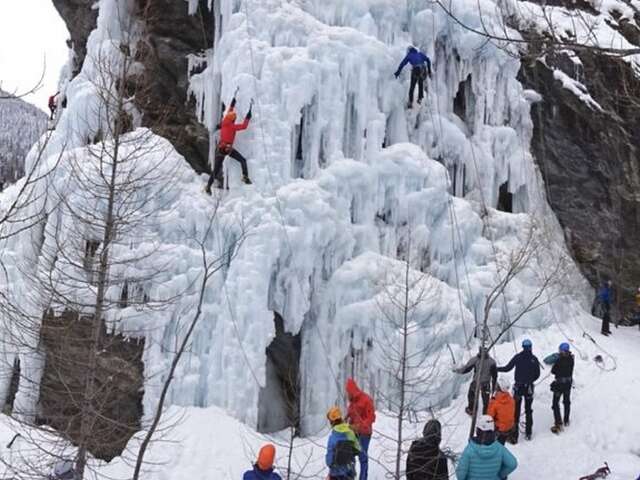 Ski de randonnée / cascade de glace