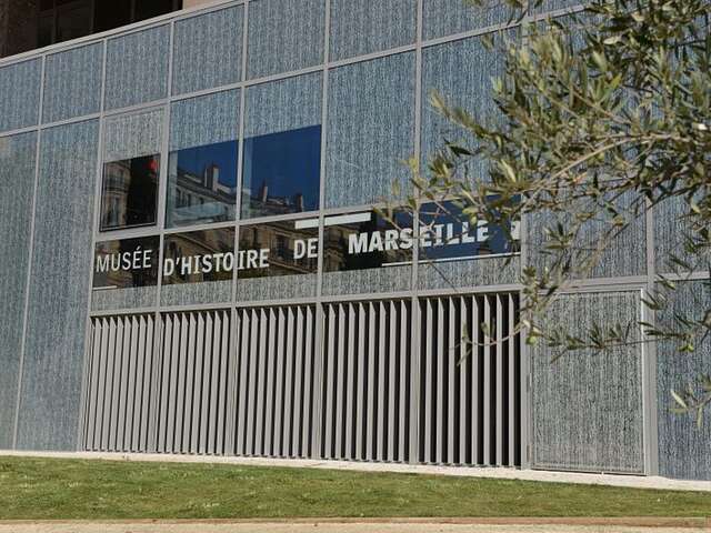 Le Pont-à-transbordeur, La "porte de France" à Marseille