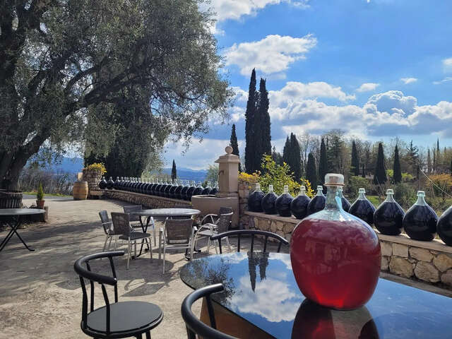 De la vigne au verre au Domaine des Hautes Collines