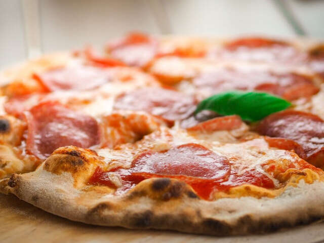 Pizza à emporter L'Optraken 1300