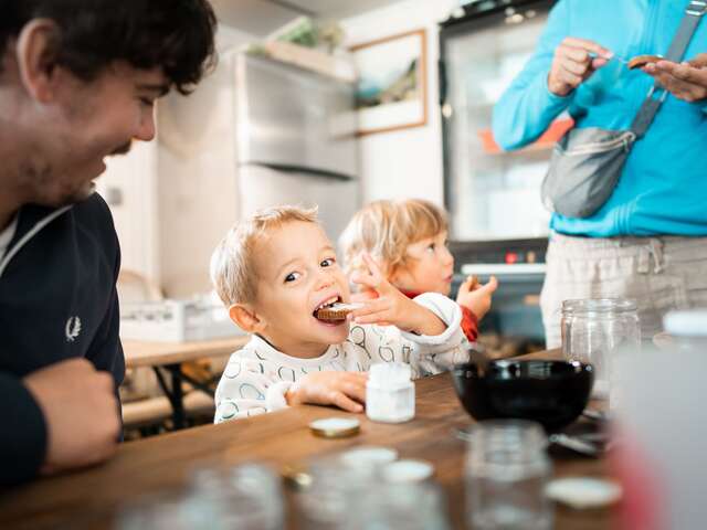 Visite et ateliers à la ferme à Combloux !