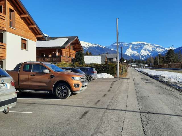Résidence Le Varshé appt rez de chaussée - Chatenoud Laetitia