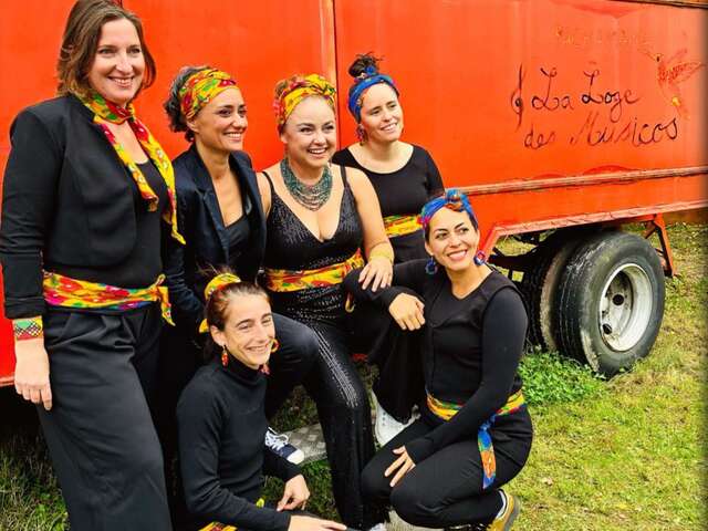 Magdalena cumbia et salsa