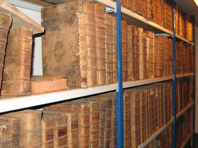 Visite commentée "Trésors écrits : visite du fonds ancien de la Ville de Belley"