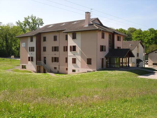 Maison Familiale Rurale Les 5 chemins (MFR)
