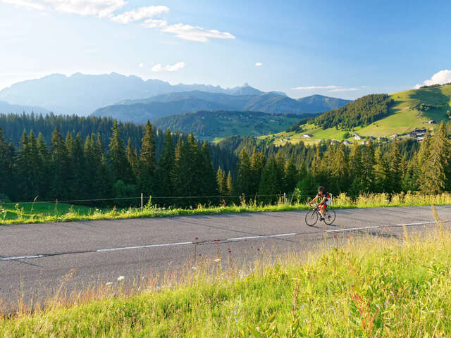 Montée cyclo du Col des Saisies (Versant Val d'Arly)