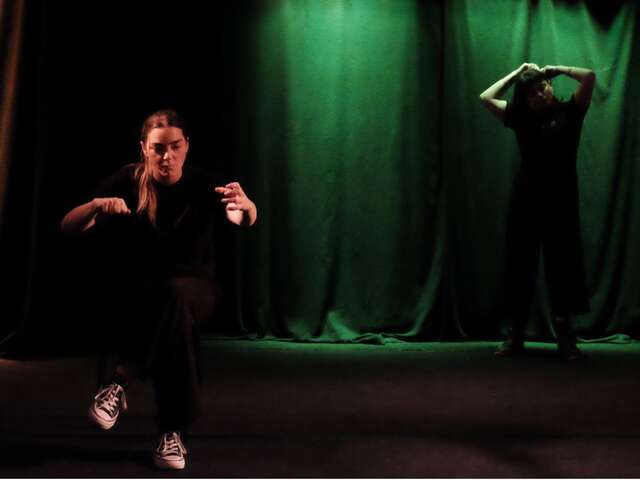 Les Trois Soeurs avec le Théâtre de la mer
