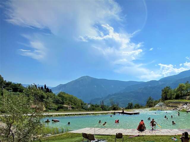 Plan d'eau de baignade biologique