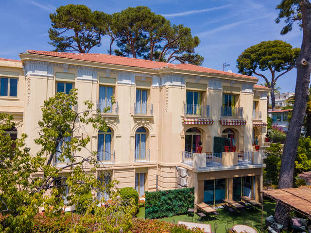 Hôtel Petit Palais