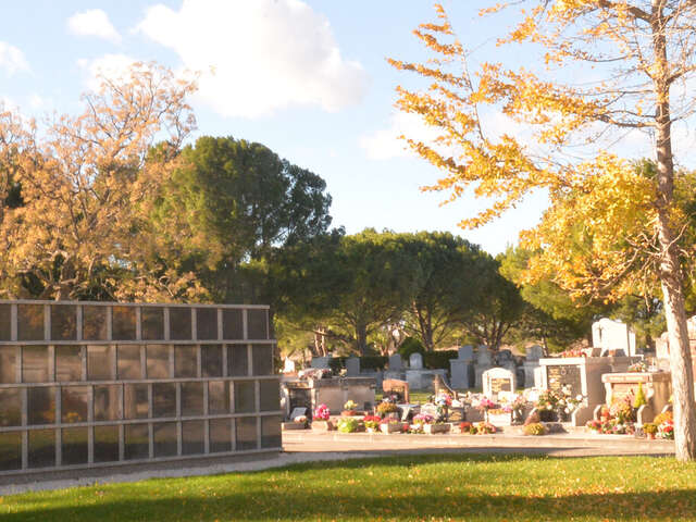 Le cimetière Saint-Véran