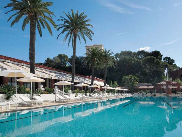 Monte Carlo Beach Hotel