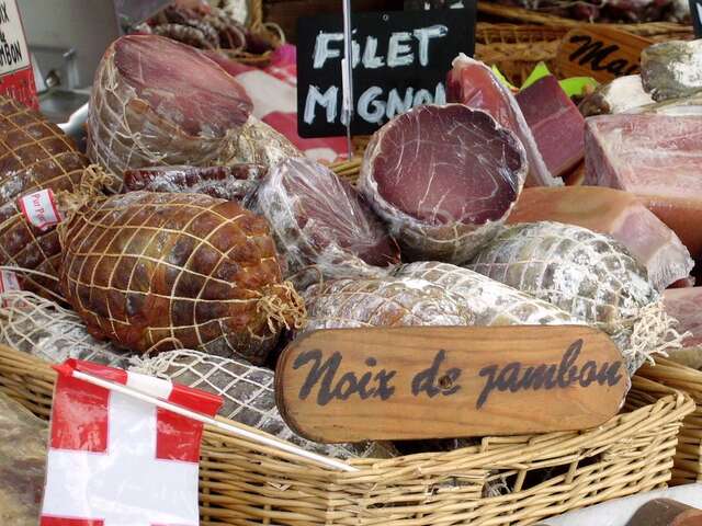 Marché de la place Chorus