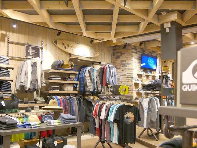 Quiksilver - Roxy - DC Store