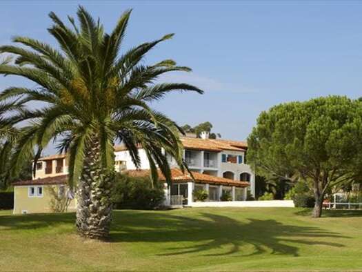 SOWELL RESIDENCES  Les Perles de St-Tropez