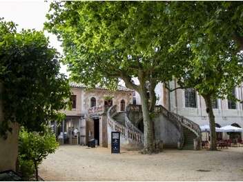La Filature Maison Rouge
