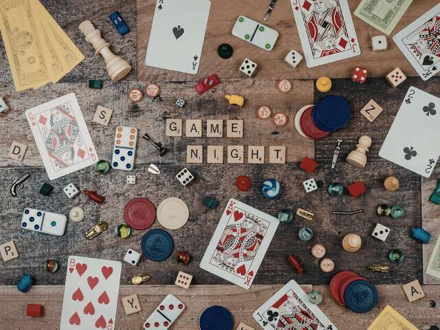 Jeux de société - Les Vacances aux halles du centre