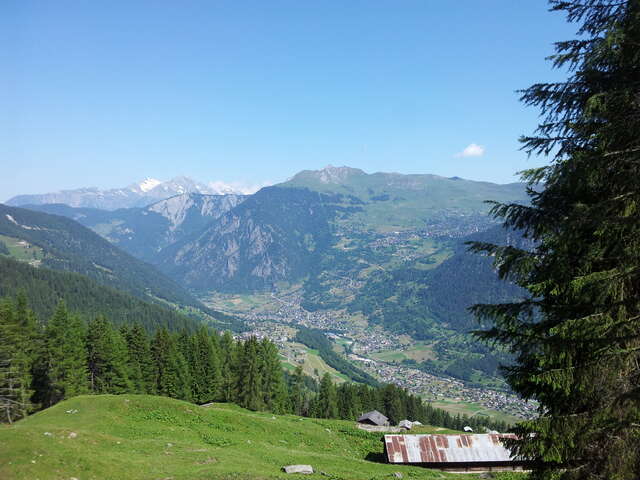 La Croix du Six Blanc