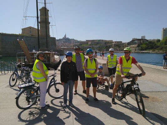 Grand tour de Marseille avec pick up