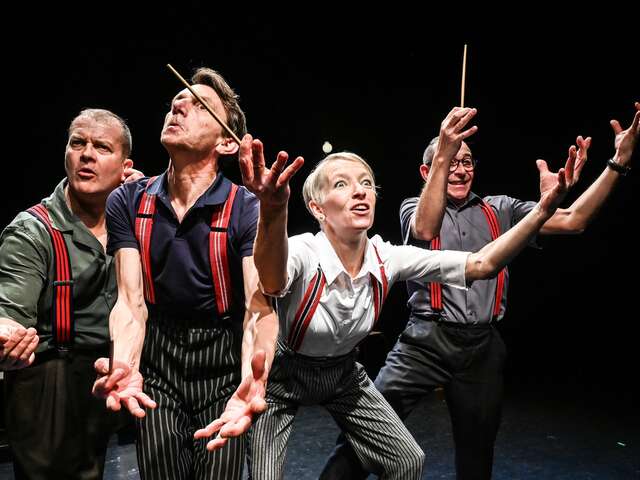 Show van "Joe Sature & ses joyeux osselets" - Festival Après les Vendanges