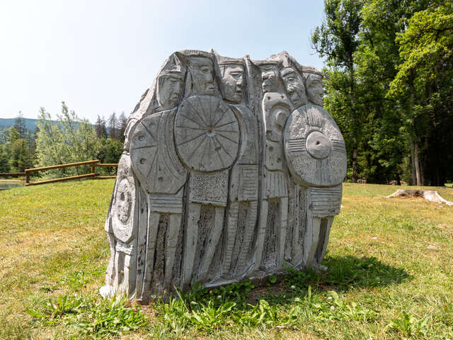 Chemin de Sculptures sur Pierre : visite guidée pour les groupes