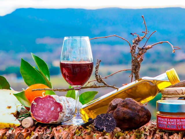 Le marché "Truffe en fête" à Grimaud