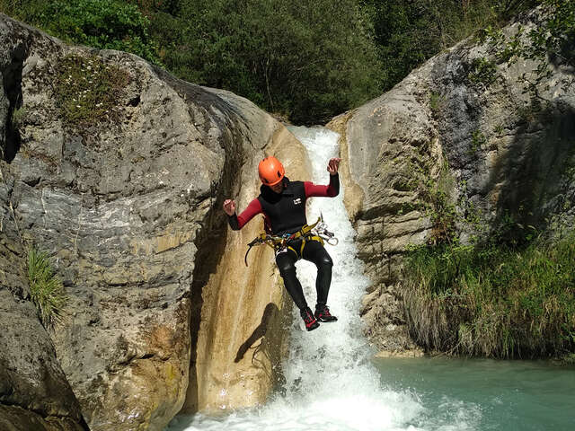 Vertical Ubaye: canyoning