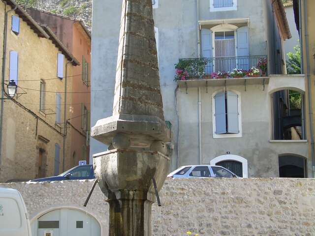 La Fontaine de l'Eglise d'Anduze