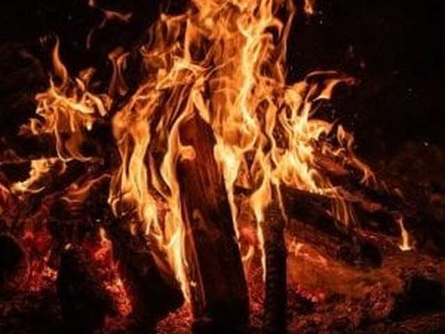 Soirée contes au coin du feu... (à partir de 6 ans) - Maison du Marais de Lavours