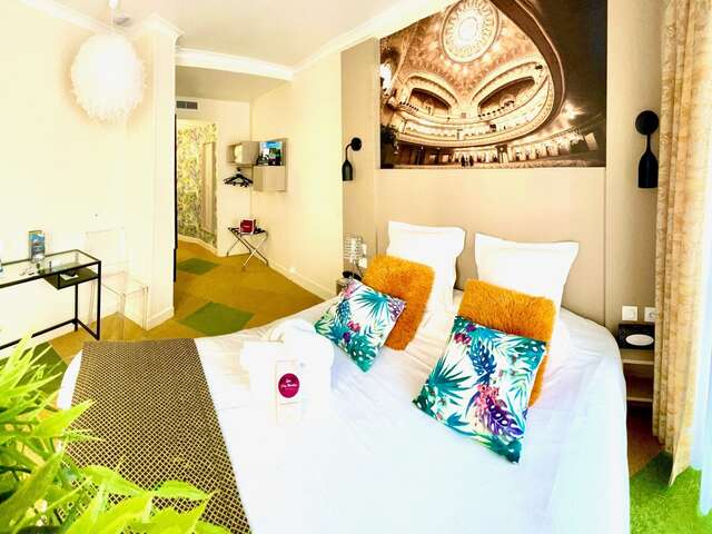 Hôtel Kyriad Spa Vichy Cinq Mondes