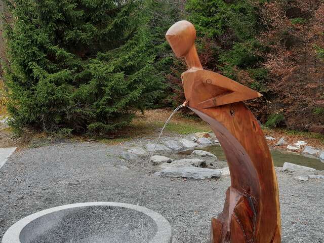 Sculpture - Née de la Montagne