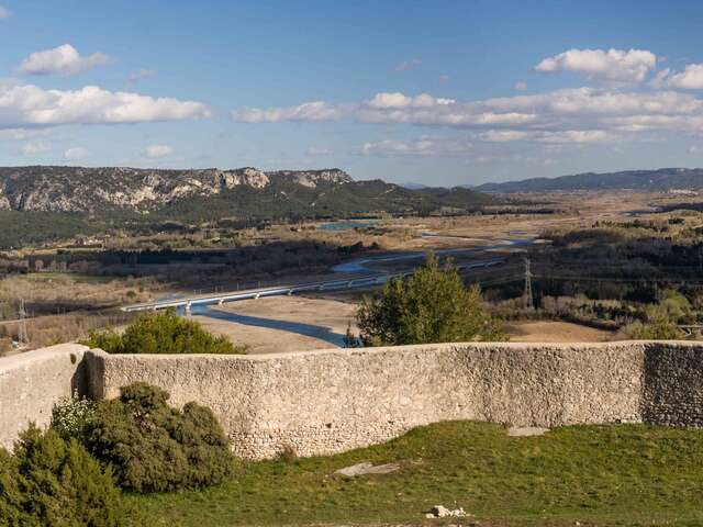 ORGON - Le sentier de la Pierre