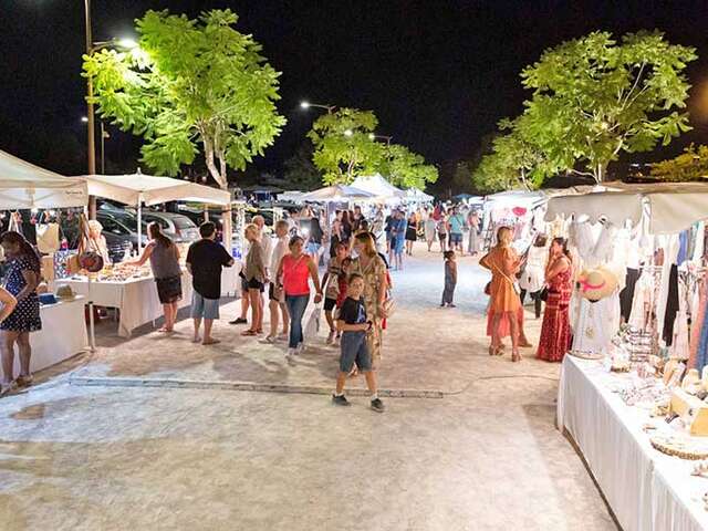 Marché nocturne