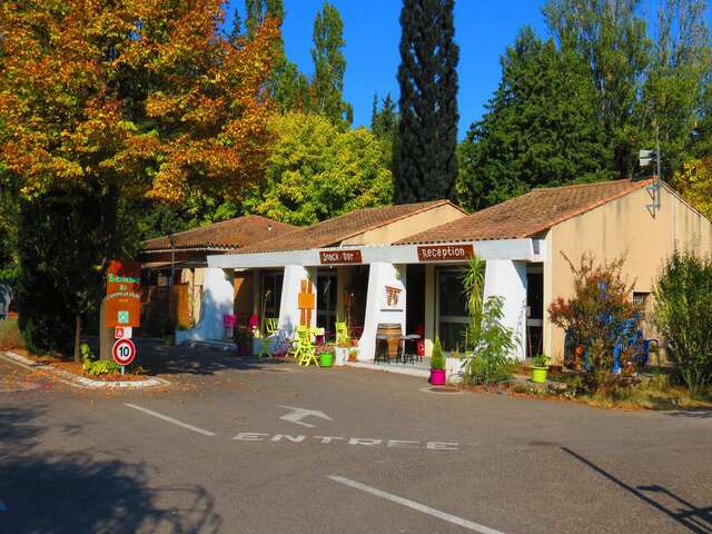 Camping Les Avignon - Vivacamp La Laune