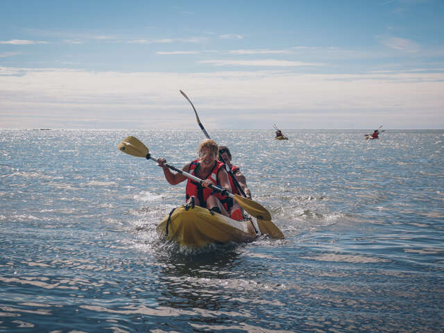 Activité en kayak sur l'île de Ré par Ile de Ré Canoë – Groupes, séminaires et comités d'entreprise