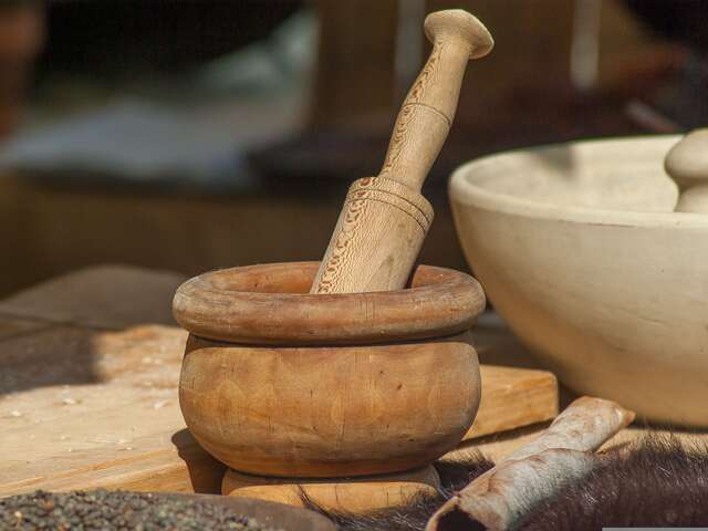 Flohmarkt & Kleiderkammer