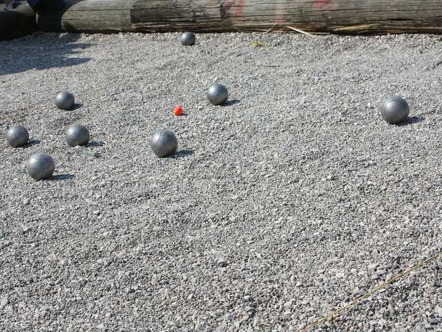 Pétanque à la mêlée