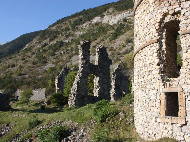 Ruines du Château de Lesdiguières