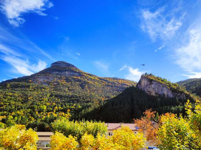 Accompagnement via ferrata de Paturle  - Grimper à Orpierre