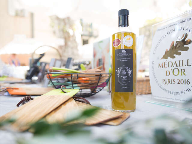 Visite guidée du vieux moulin à huile du Partégal dégustation des huiles et produits artisanaux