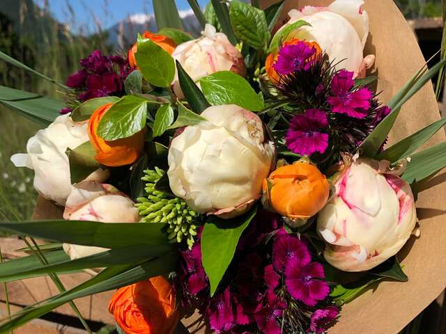 Atelier de création florale et visite du jardin