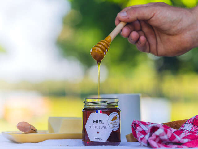 Initiation à la dégustation aux Abeilles de Méllonia