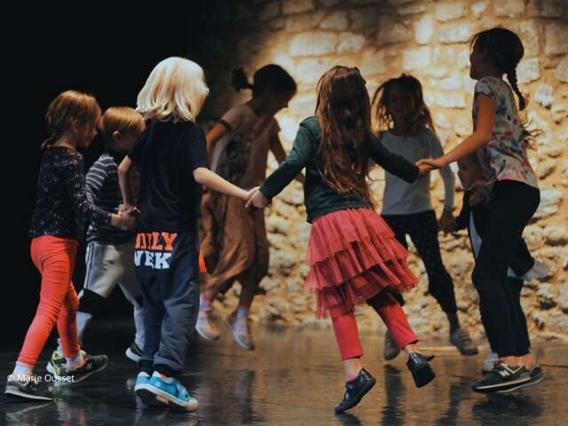 Vacances des Bambini - Danse et arts plastiques