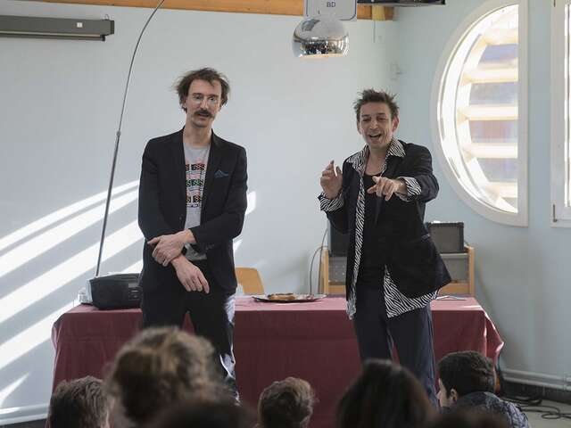 Manipulation poétique