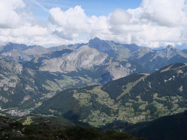 Randonnée pédestre : le Roc de Tavaneuse