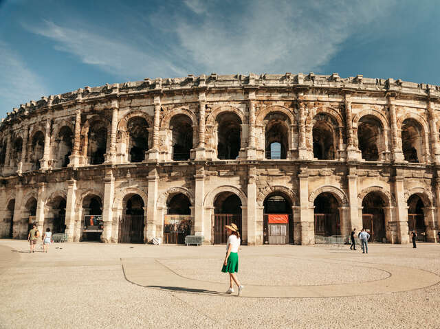 Les Monuments Nîmois
