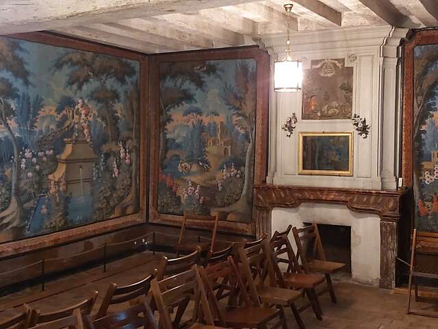 Salle des Toiles Peintes in the Old Presbytery